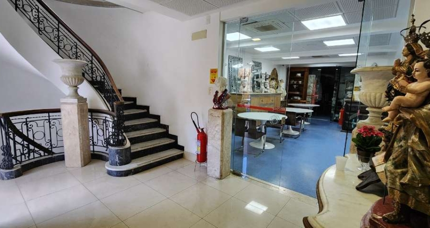 Excelente oportunidade: Casa comercial à venda na Barra, Salvador-BA, 10 salas, 7 banheiros, 6 vagas, 693m² de área!