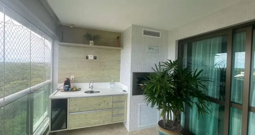 Excelente apartamento à venda em Salvador-BA, no bairro Patamares, com 4 quartos, 3 suítes, 2 salas, 5 banheiros, 4 vagas de garagem e 196,00 m² de área.