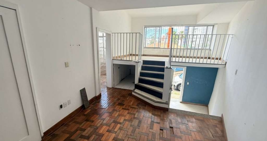 Apartamento à venda na Graça, Salvador-BA: 3 quartos, 2 suítes, 2 salas, 3 banheiros, 76m² de área.