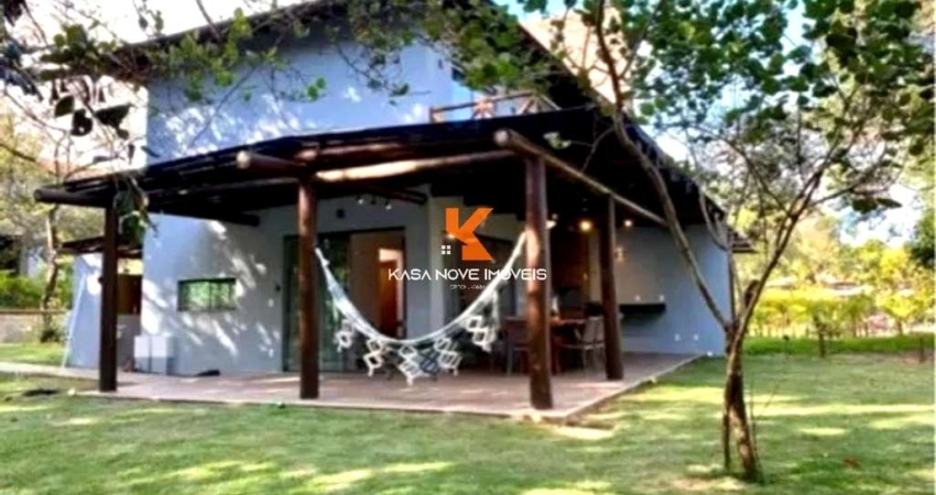 Imperdível! Casa em condomínio na Praia do Forte, Mata de São João-BA: 3 quartos, 2 suítes, 2 salas, 3 banheiros, 2 vagas, 200m²
