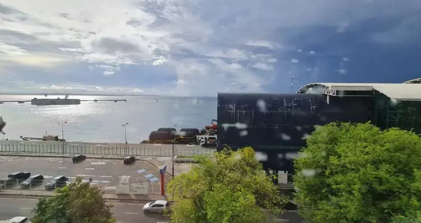 Loja Comercial para Locação no Bairro Comércio, Salvador-BA: 1 Sala, 2 Banheiros, 130m² de Área