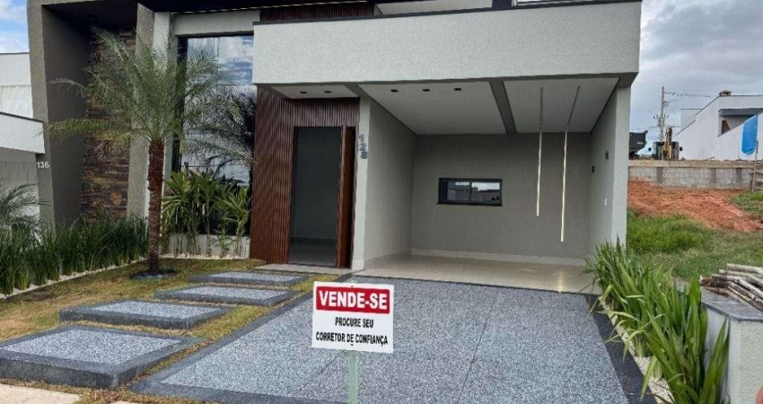Casa com 3 dormitórios à venda, 136 m² por R$ 1.190.000 - Jardim Mantova Residencial - Indaiatuba/S