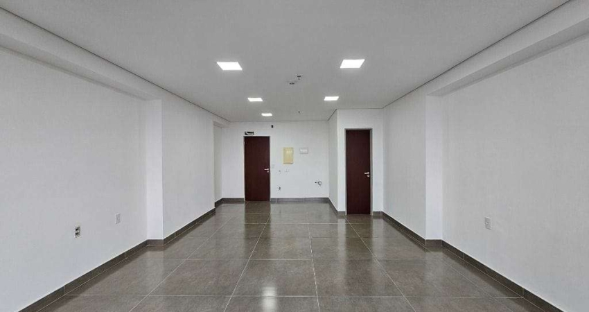 Sala para alugar, 39 m² por R$ 3.460,00/mês - Diplomat - Indaiatuba/SP