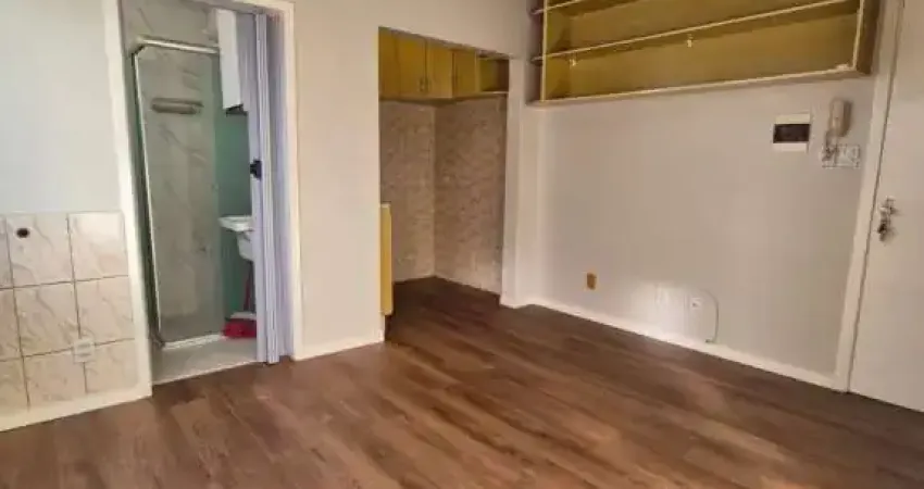 - kitnet / conjugados para venda,  Centro Histórico, Porto Alegre - KI2610