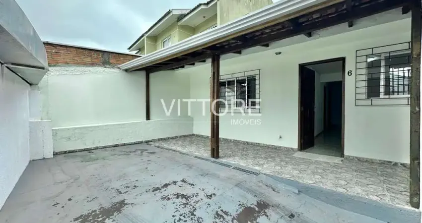 Casa com 3 quartos para alugar na Rua Curiúva, 457, Pedro Moro, São José dos Pinhais