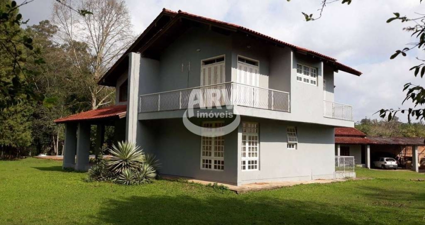 Casa com 5 quartos à venda no Sítio Ipiranga, Cachoeirinha 
