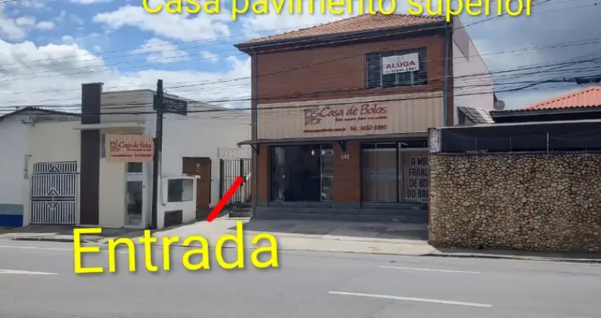 Casa com 3 quartos para alugar na Avenida Marechal Deodoro, 648, Centro, Taubaté