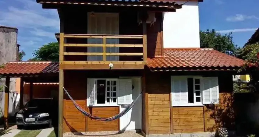 Casa com 3 quartos à venda na Rua José Elias Lopes, 123, Campeche, Florianópolis
