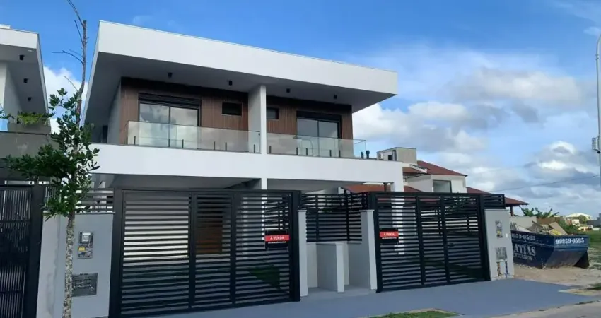 Belissima casa geminada no loteamento jardim campeche, a 5 minutos da praia!