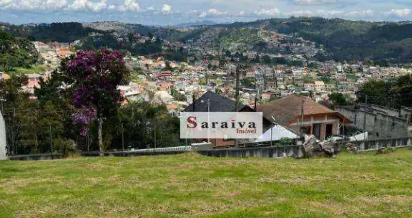 Casa com 3 dormitórios à venda, 150 m² por R$ 1.600.000,00 - Alto da Vila Inglesa - Campos do Jordão/SP