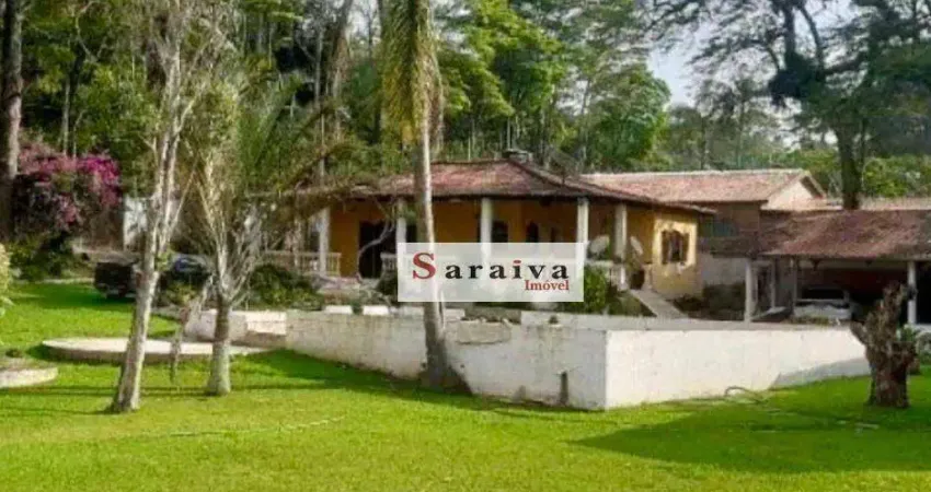 Chácara com 5 dormitórios à venda, 1700 m² por R$ 780.000,00 - Parque Cerejeiras - Suzano/SP