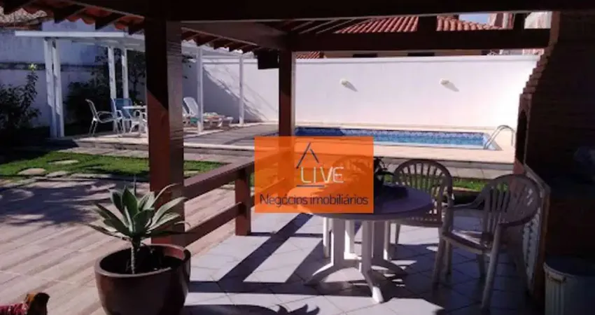 Casa com 4 dormitórios à venda, 600 m² por R$ 2.320.000,00 - Camboinhas - Niterói/RJ