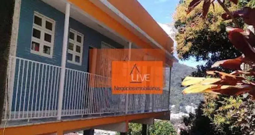 Casa com 6 dormitórios à venda, 400 m² por R$ 850.000,00 - São Francisco - Niterói/RJ