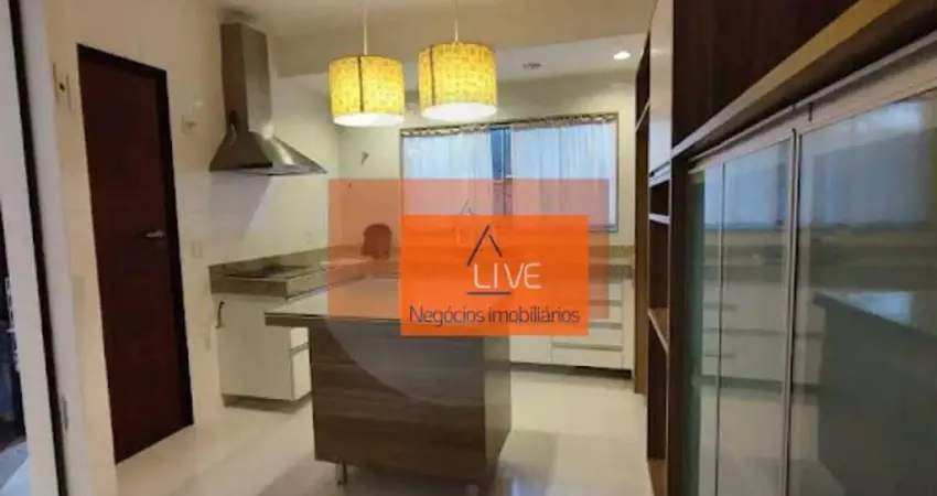 Casa com 3 dormitórios à venda, 210 m² por R$ 875.000,00 - Itaipu - Niterói/RJ