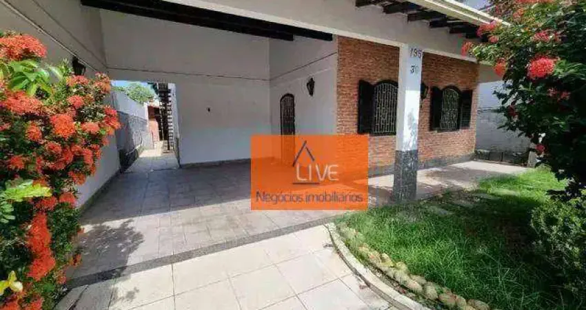 Casa com 3 dormitórios à venda, 238 m² por R$ 980.000,00 - Piratininga - Niterói/RJ