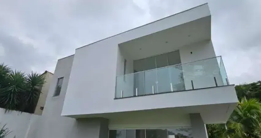 Casa com 3 dormitórios à venda, 225 m² por R$ 790.000,00 - Itaipu - Niterói/RJ