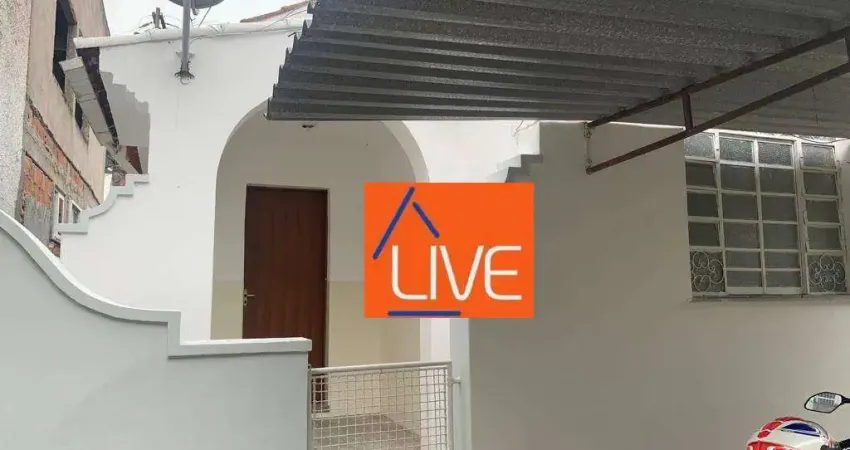 Live vende apartamento no Fonseca - casa de Vila toda reformada, garagem, 2 quartos.