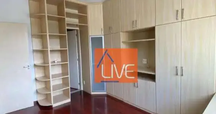 LIVE VENDE: Excelente apartamento, 2 quartos, suíte, varanda, de fundos, vista indevassável,1 vaga.