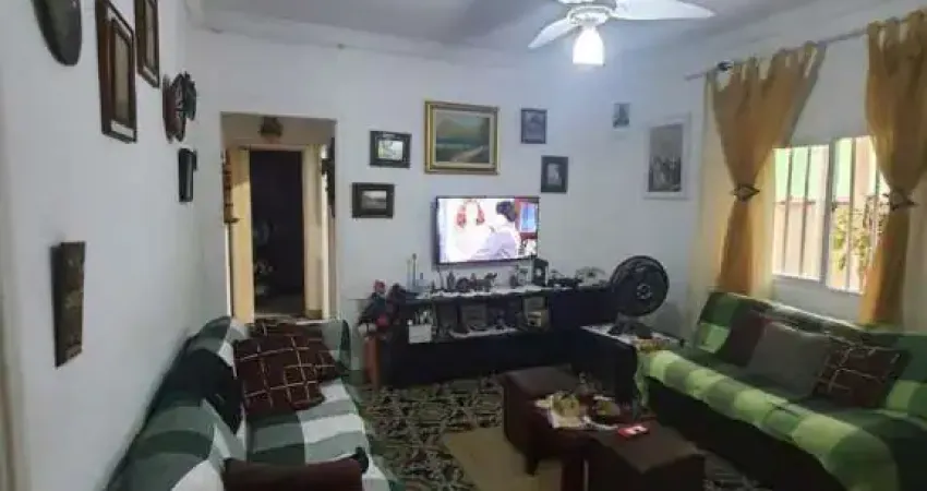 Casa à venda, 3 quartos, 2 vagas, Santa Maria - Santos/SP