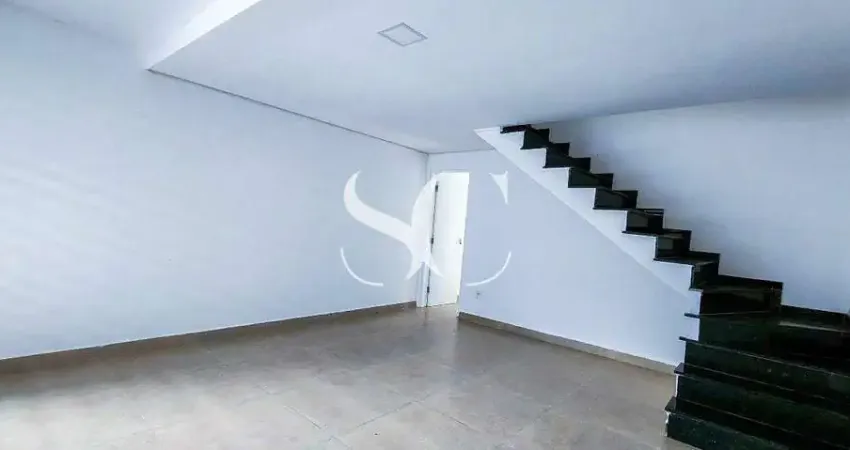 Vende-se casa triplex no bairro da Enseada na cidade do Guarujá!