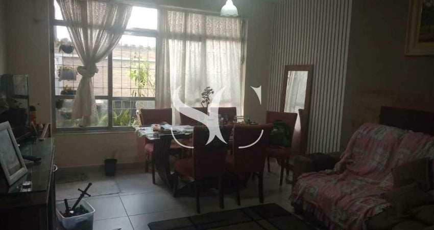 Vende-se sobrado com 3 dormitórios no centro de são vicente/sp