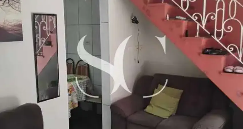 Vende-se sobrado de 02 Dormitórios no bairro de Jardim Independência em São Vicente