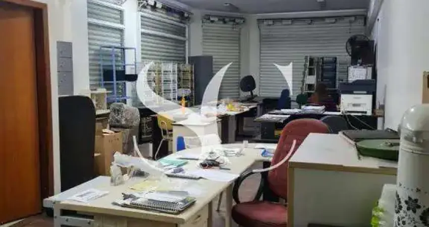 Aluga-se ponto comercial - prédio inteiro - no bairro de vila matias em santos.