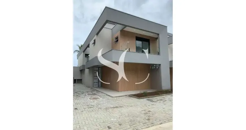 Vende-se casa com 4 suítes, piscina privativa em condomínio em toque toque pequeno