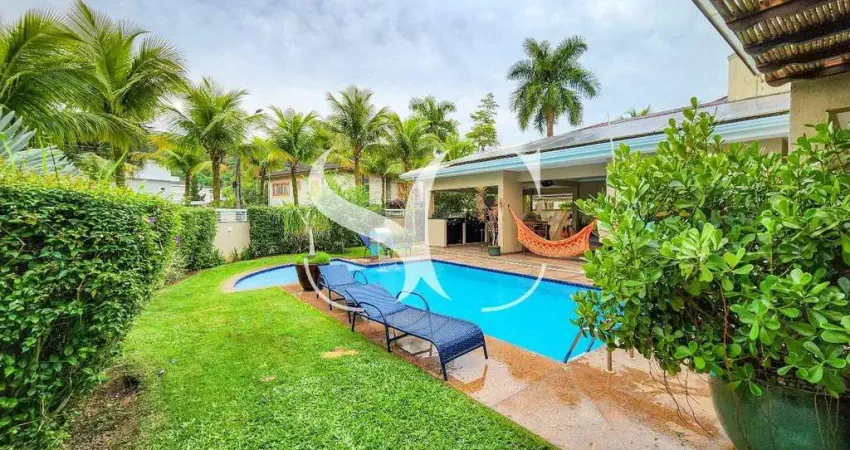 Vende-se casa de condomínio 04 dormitórios sendo 04 suítes no bairro de pernambuco no guarujá