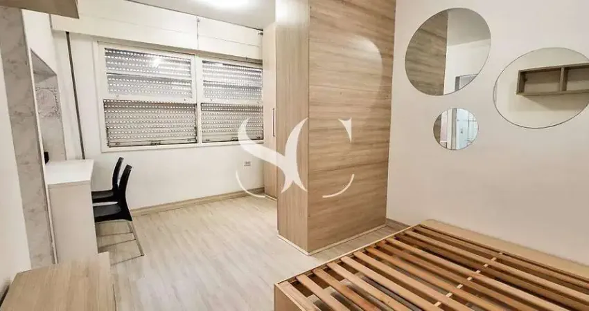 Vende-se Kitnet no bairro de Ponta da Praia em Santos