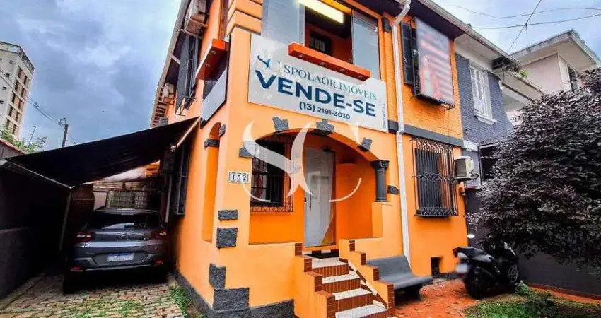 Vende-se sobrado de 02 dormitórios no bairro de Campo Grande em Santos