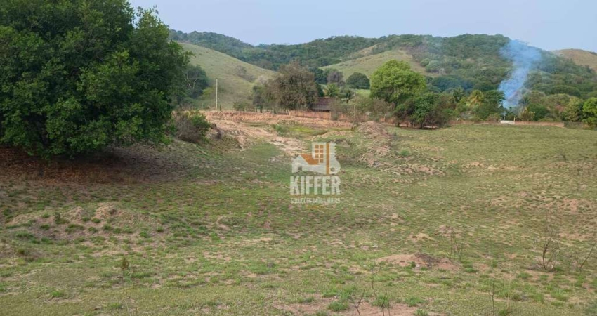 Fazenda à venda, 42000 m² por R$ 1.000.000 - Granjas Cabuçu (Manilha) - Itaboraí/RJ