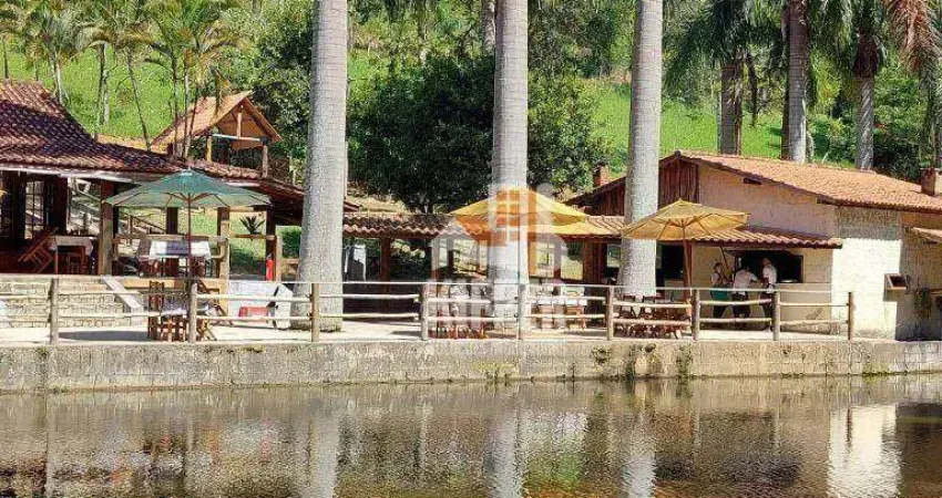 Chácara 28.000 m² com Casa 7 Quartos e Restaurante em Funcionamento – Ipiabas, Barra do Piraí – Cód. CH0017