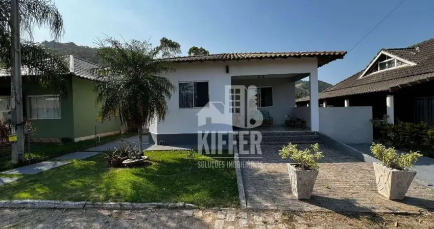 Casa linear de 3 quartos com piscina e área gourmet em condomínio fechado – maricá