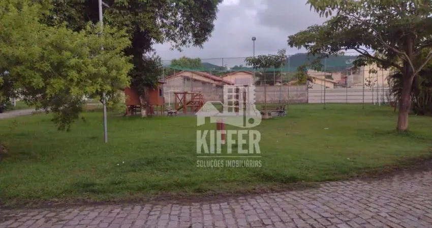 Terreno em condomínio fechado à venda na Rua Antônio Calado, 138, Centro, Maricá
