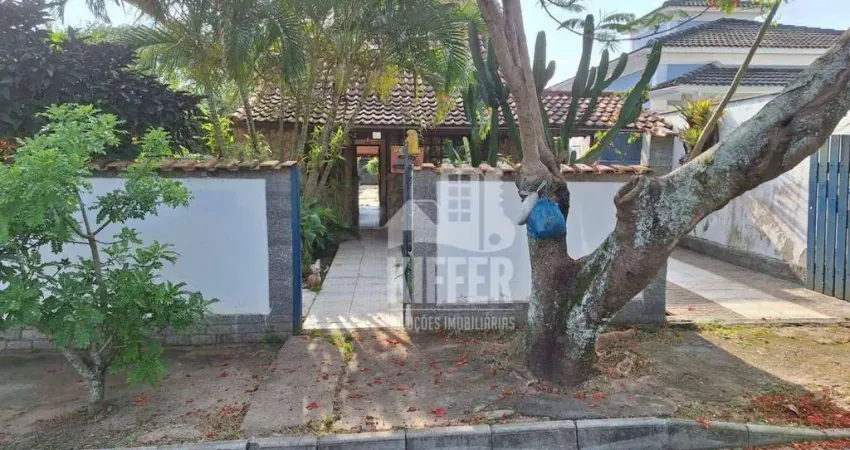 Casa com 2 dormitórios à venda, 189 m² por R$ 569.000,01 - Jardim Atlântico Leste (Itaipuaçu) - Maricá/RJ