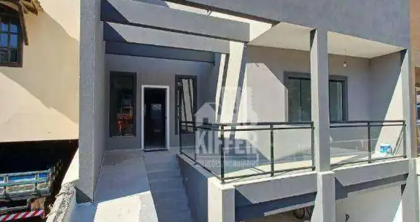 Casa com 3 quartos à venda, 250 m² por R$ 840.000 - Araçatiba - Maricá/RJ