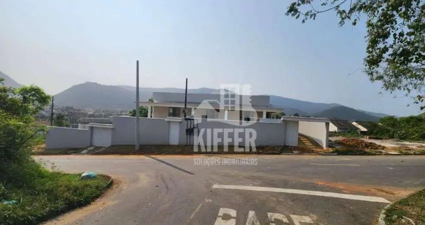 Casa com 2 quartos à venda, 76 m² por R$ 330.000 - São José do Imbassaí - Maricá/RJ