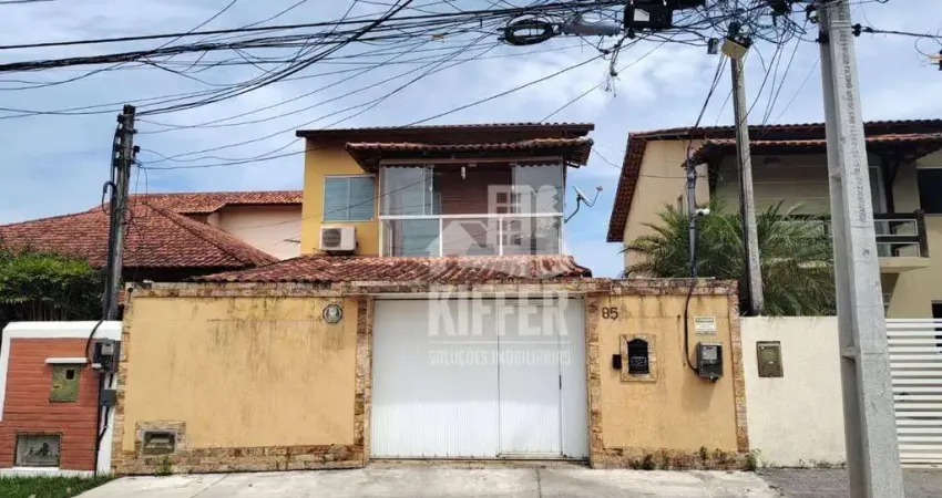 Casa Duplex com Piscina, Edícula e 3 Quartos em Itaipu – Niterói