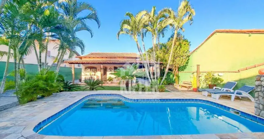Casa com 4 quartos, 2 suítes, piscina e área gourmet à venda em Itaipuaçu – Próxima à praia e comércio