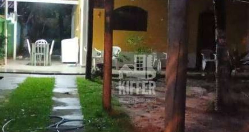 Casa com 2 dormitórios à venda, 100 m² por R$ 270.000,01 - Bambuí - Maricá/RJ