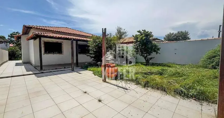 Casa com 3 quartos à venda, 120 m² por R$ 590.000 - Jardim Atlântico Leste (Itaipuaçu) - Maricá/RJ