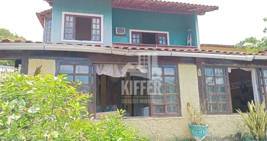 Casa Ampla com Vista Deslumbrante à Venda no Flamengo – Maricá | 5 Suítes + Terreno para Ampliação