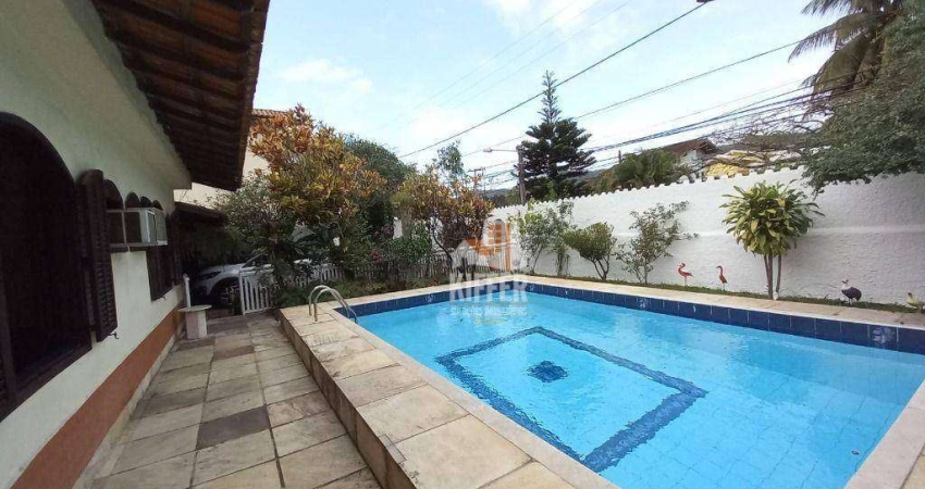Casa com 3 dormitórios à venda, 150 m² por R$ 897.000,00 - Itaipu - Niterói/RJ
