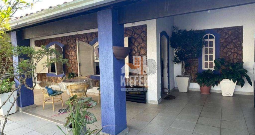 Casa com 3 dormitórios à venda, 220 m² por R$ 800.000,00 - Piratininga - Niterói/RJ