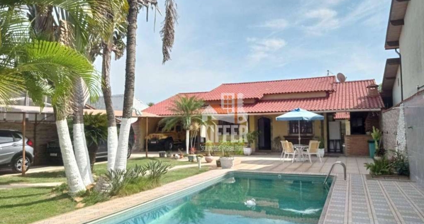 Casa com 4 quartos à venda, 200 m² por R$ 950.000 - Barroco (Itaipuaçu) - Maricá/RJ