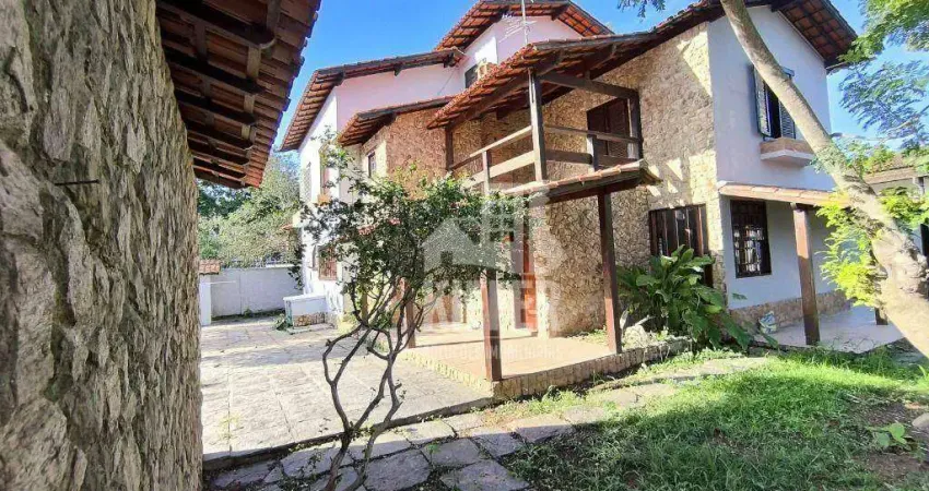 Casa com 4 quartos à venda, 320 m² por R$ 850.000 - Engenho do Mato - Niterói/RJ