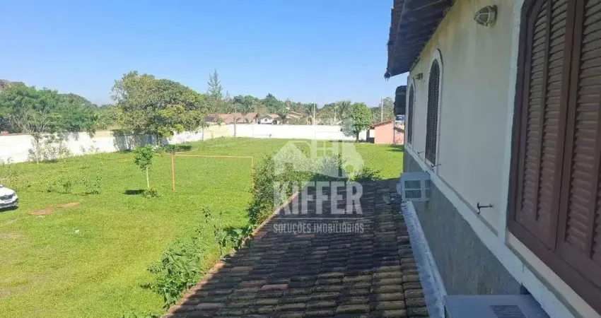 Chácara à Venda em Itaipuaçu – Maricá/RJ | 6.000m² | Casa Duplex | Área de Lazer Completa | Piscina | Campo |