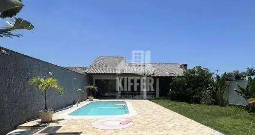 Casa com 3 quartos à venda, 200 m² por R$ 700.000 - Jardim Atlântico Leste (Itaipuaçu) - Maricá/RJ