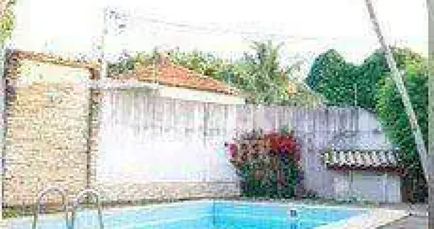 Casa com 3 quartos à venda, 200 m² por r$ 850.000 - itaipu - niterói/rj